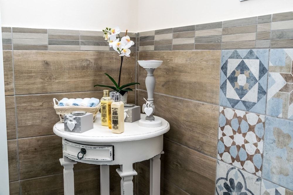 Dea Degli Ulivi House Deluxe Triple Room, Accessible, Hill View 16