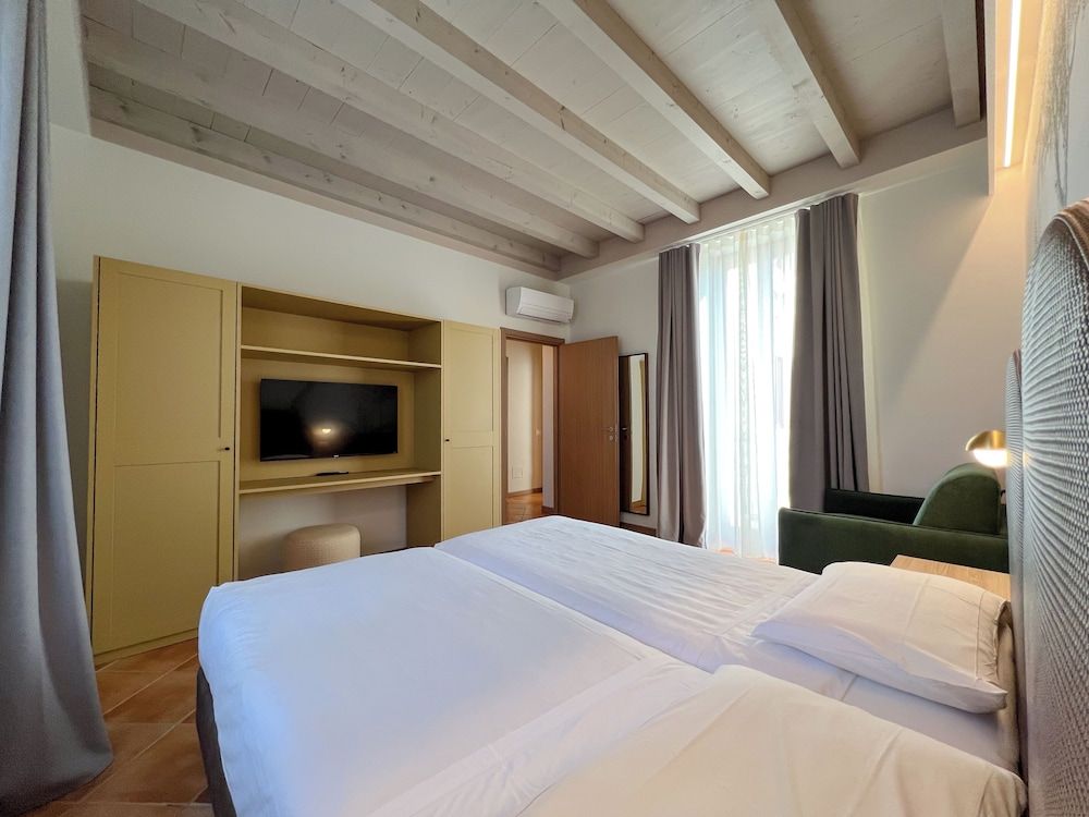 Castello Belvedere Apartments Comfort Apartment, 2 Bedrooms, Garden View 3