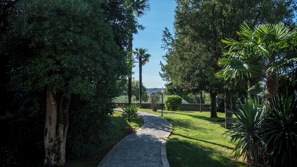 Castello Belvedere Apartments Apartment, 1 Bedroom, Garden View 6