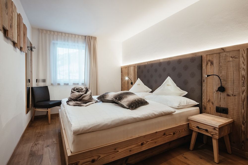 Design Apartment, 2 Bedrooms, Mountain View (Alpin)