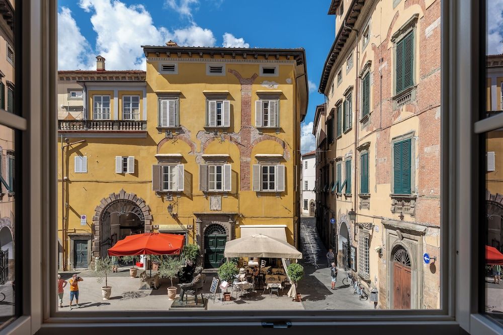 Piccolo Hotel Puccini Deluxe Room, City View 6