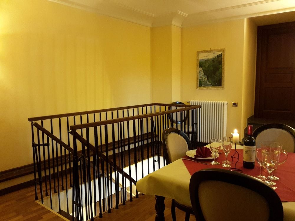 Castello Izzalini Todi Resort Apartment, 2 Bedrooms 14