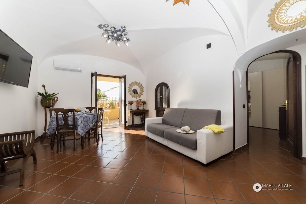 Namily House House, 2 Bedrooms, Smoking, Terrace 22