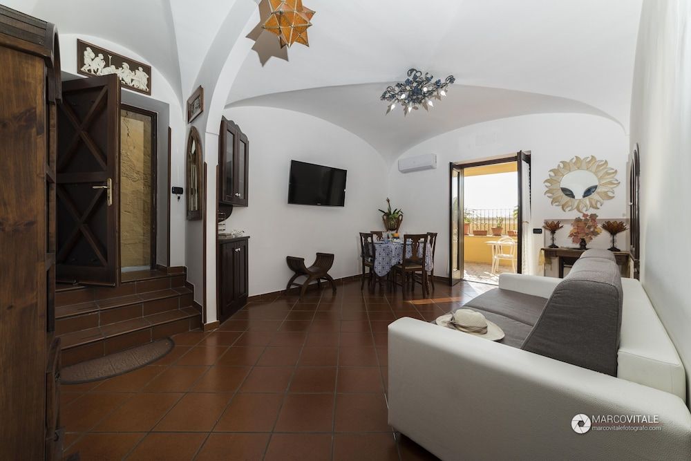 Namily House House, 2 Bedrooms, Smoking, Terrace 21