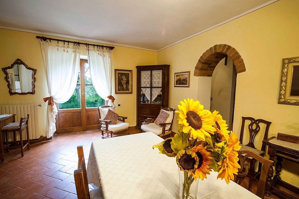 Villa, 4 Bedrooms, Smoking, Balcony