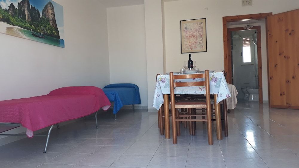Apartment, 2 Bedrooms, Smoking, Balcony