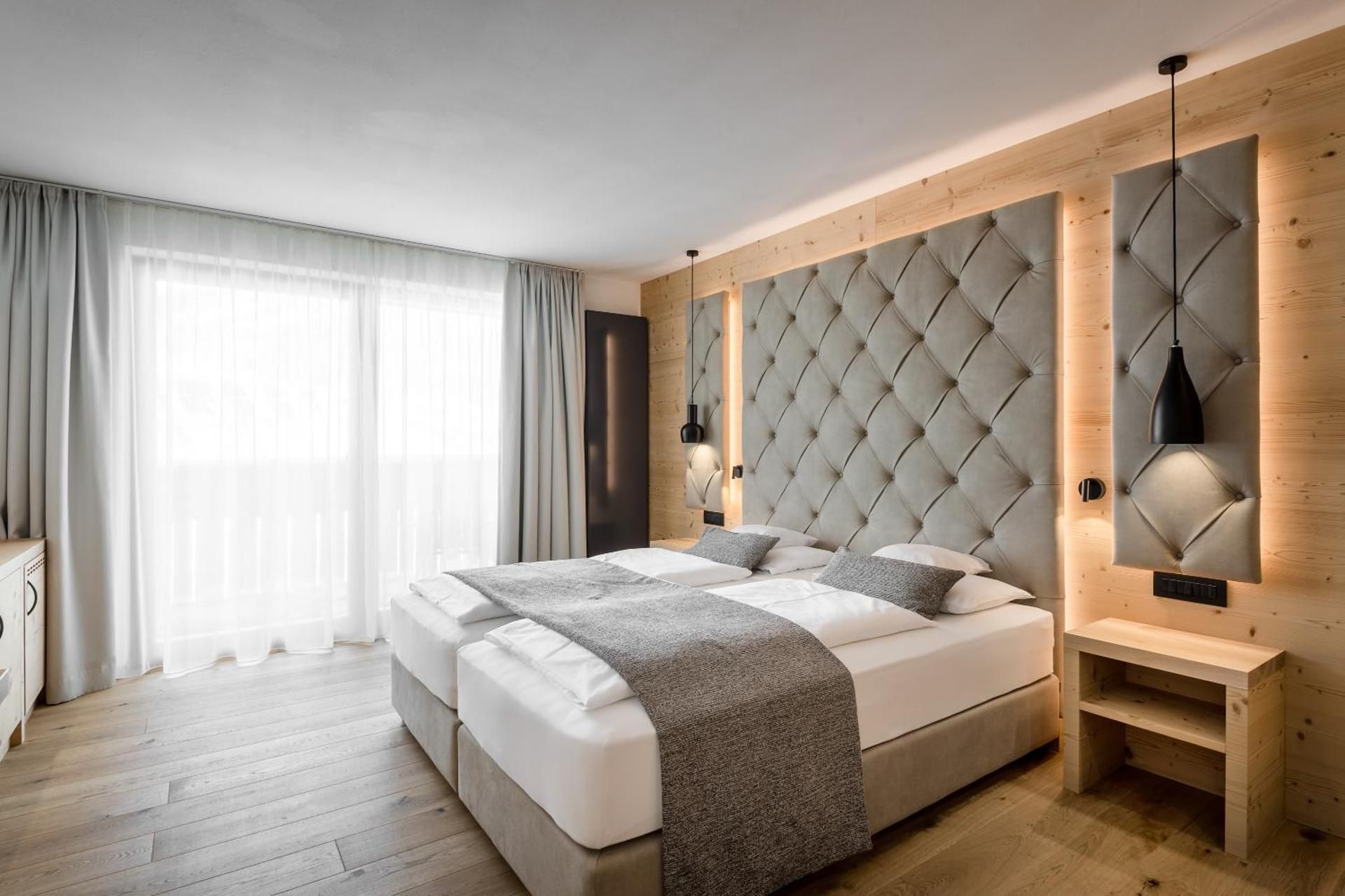 Double or Twin Room with View