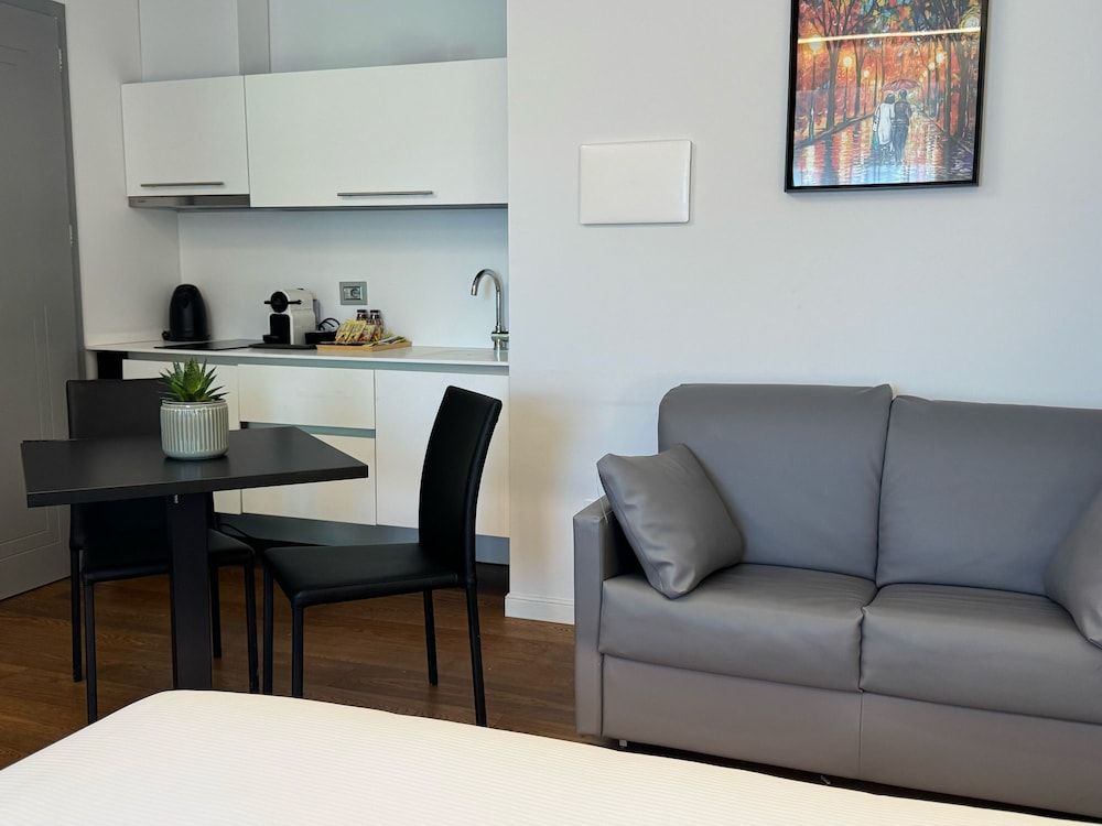 GRANDI 32  Boutique Residence Classic Studio 4