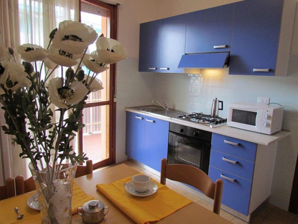 Studio, Multiple Bedrooms, Balcony