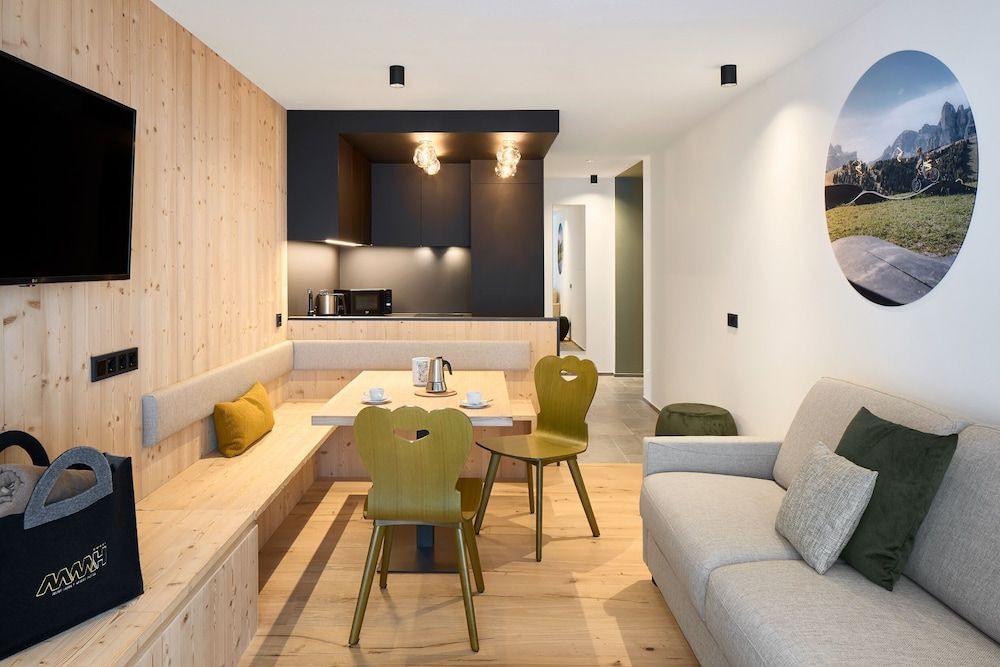 Standard Condo, 2 Bedrooms, Balcony