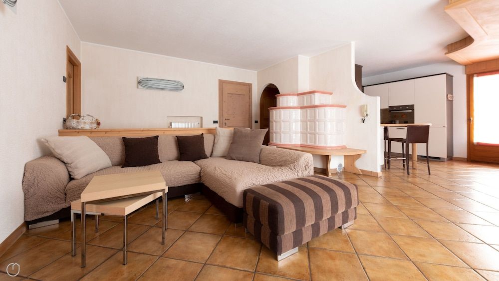 Apartment (3 Bedrooms)