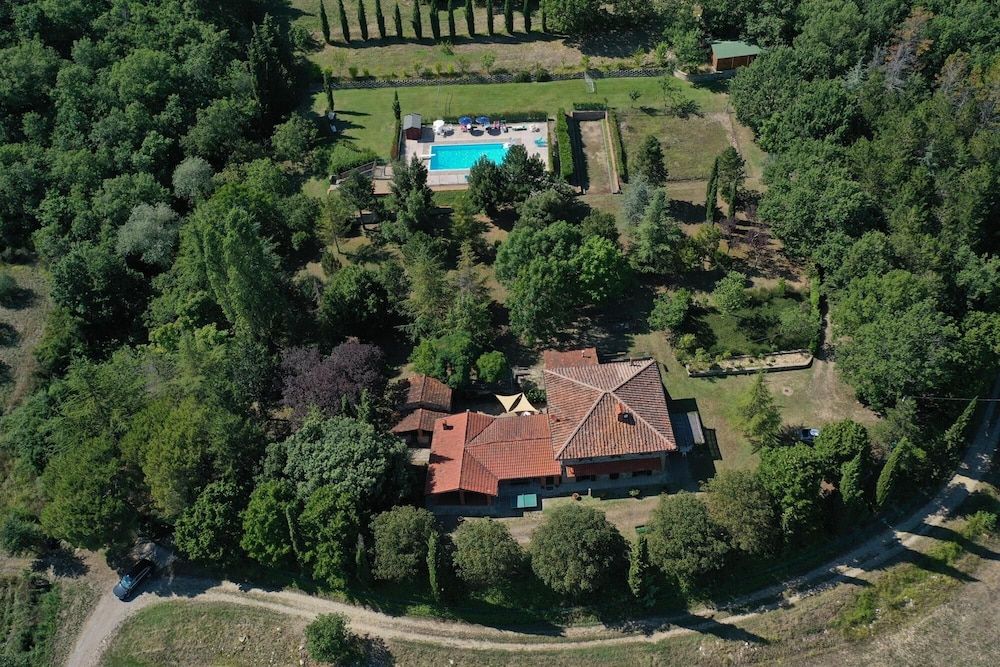 Villa, Smoking