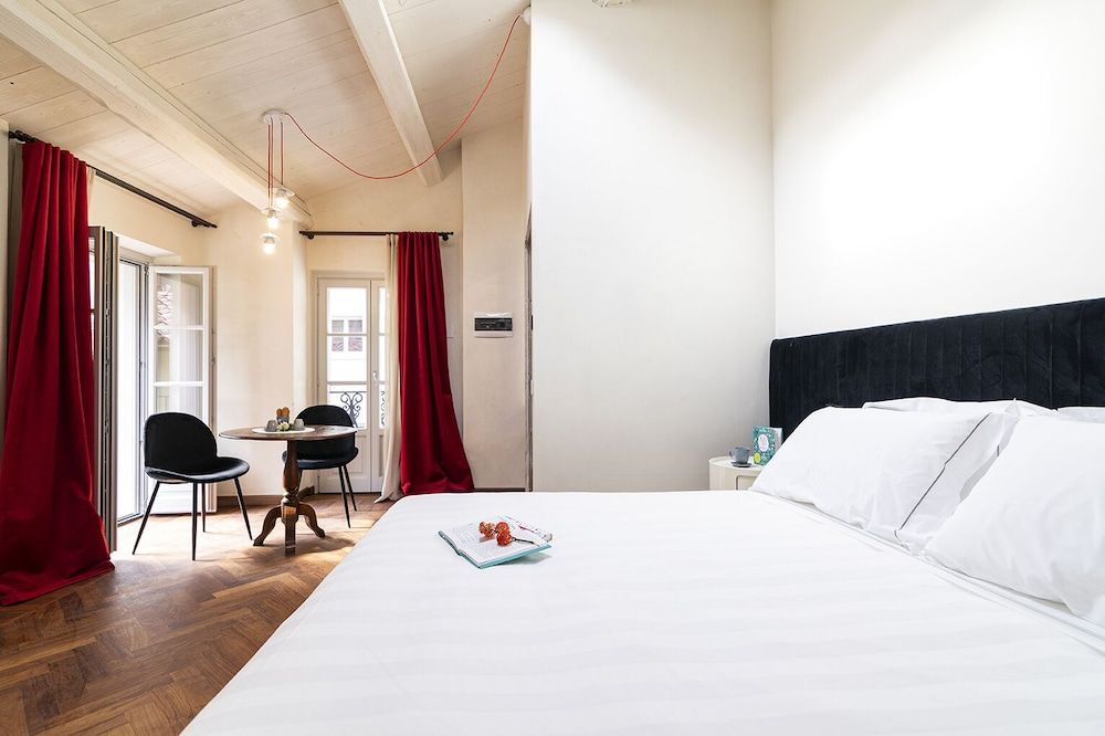 Palazzo Fauzone Relais Alice nel paese delle meraviglie 2