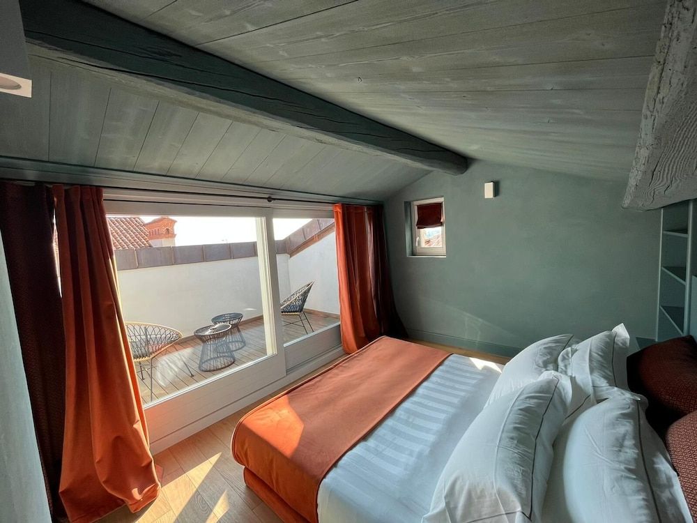 Palazzo Fauzone Relais Il Milione 4