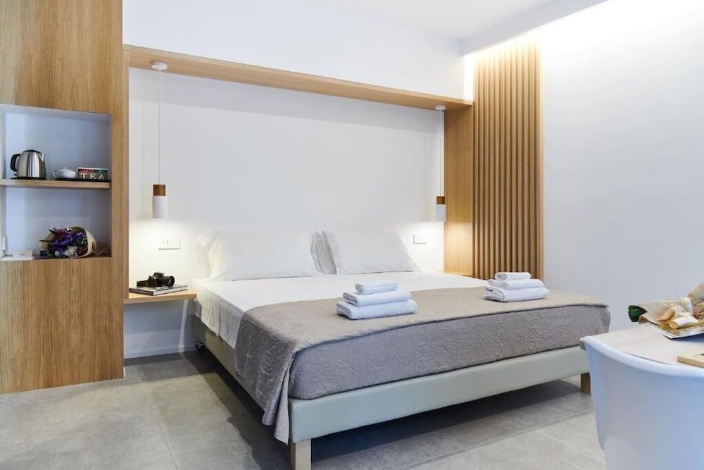 Laghi Nabi Camera Deluxe con vasca idromassaggio 5