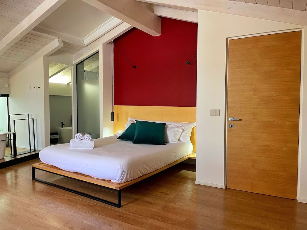 Via del Centro Exclusive Room 5