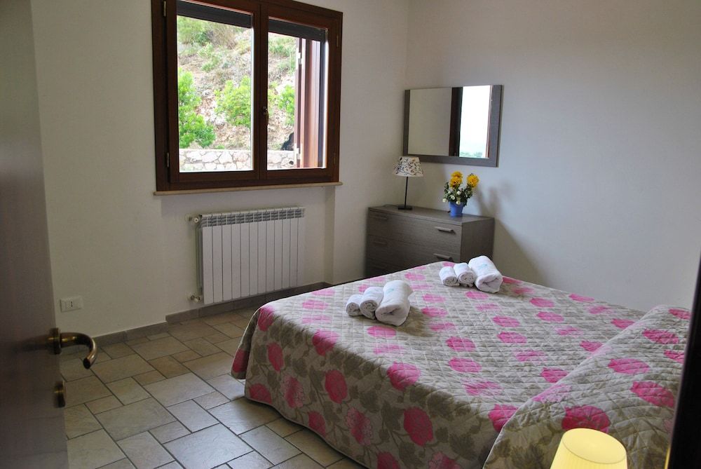 Villa, 2 Bedrooms, Smoking, Private Pool