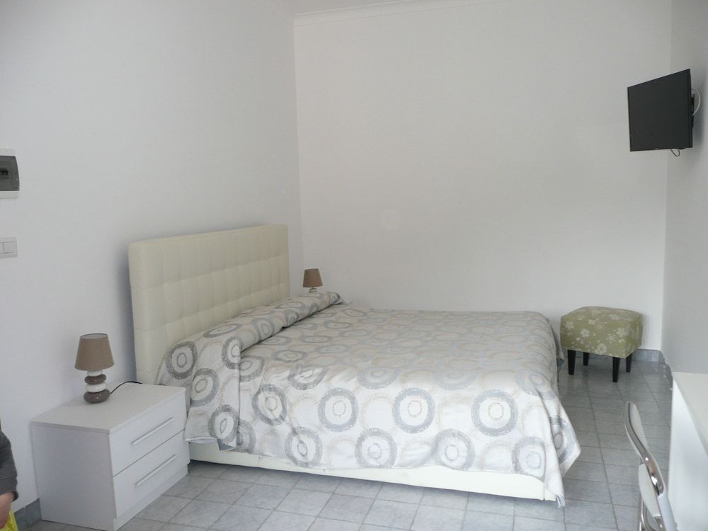 GARDEN HOUSE ERCOLANO Deluxe Room 2