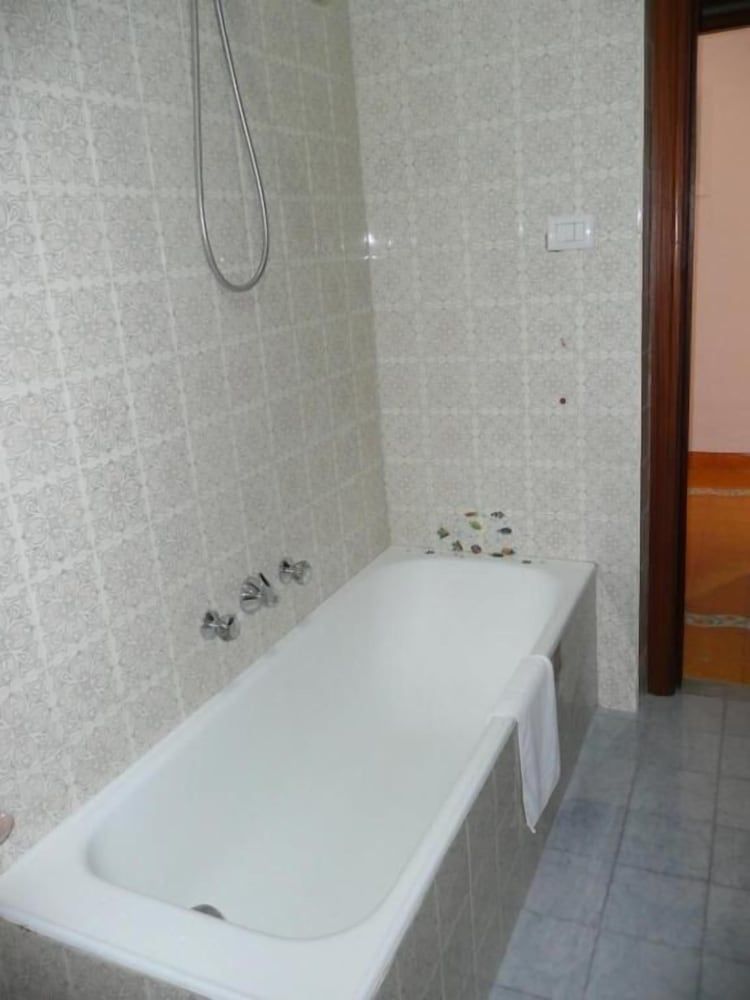 GARDEN HOUSE ERCOLANO Deluxe Room 9