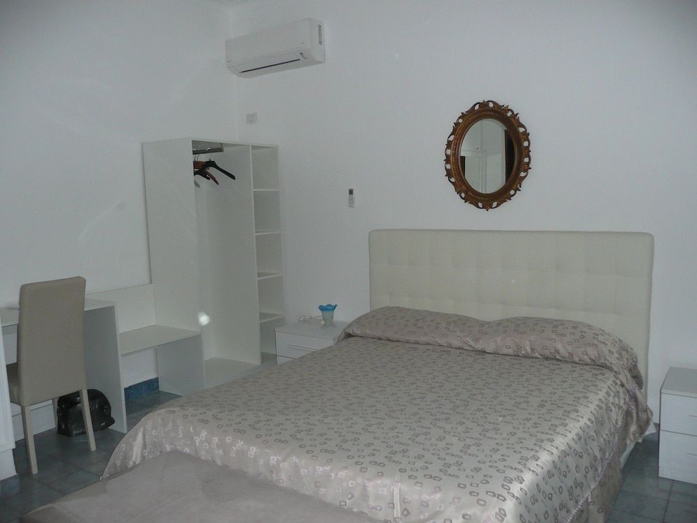 GARDEN HOUSE ERCOLANO Superior Room 2