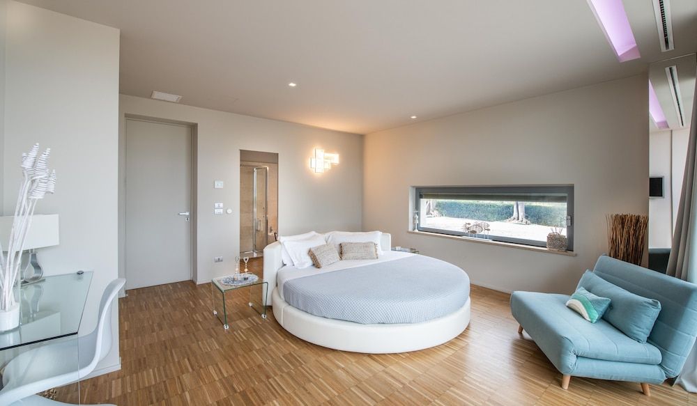 Elite Double Room, 1 King Bed, Sea Facing