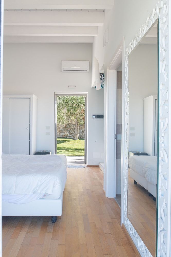 MILLE SUITE GARDEN Superior Double or Twin Room