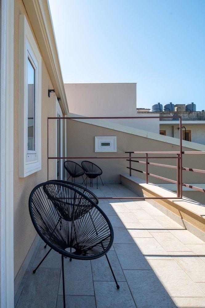 MILLE SUITE GARDEN Superior Double or Twin Room 5