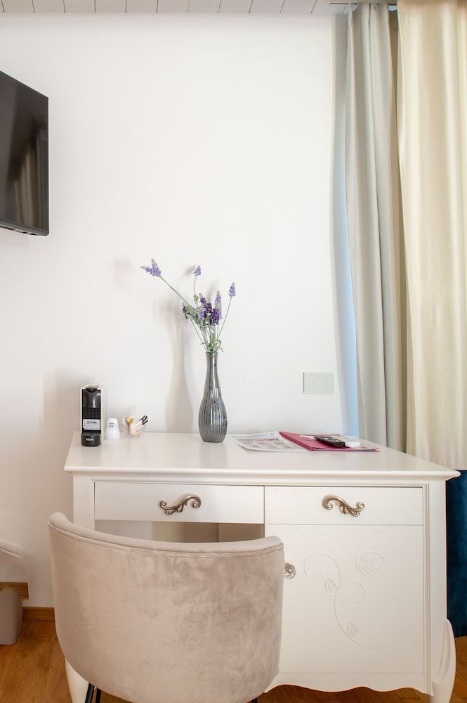 MILLE SUITE GARDEN Comfort Double or Twin Room 5