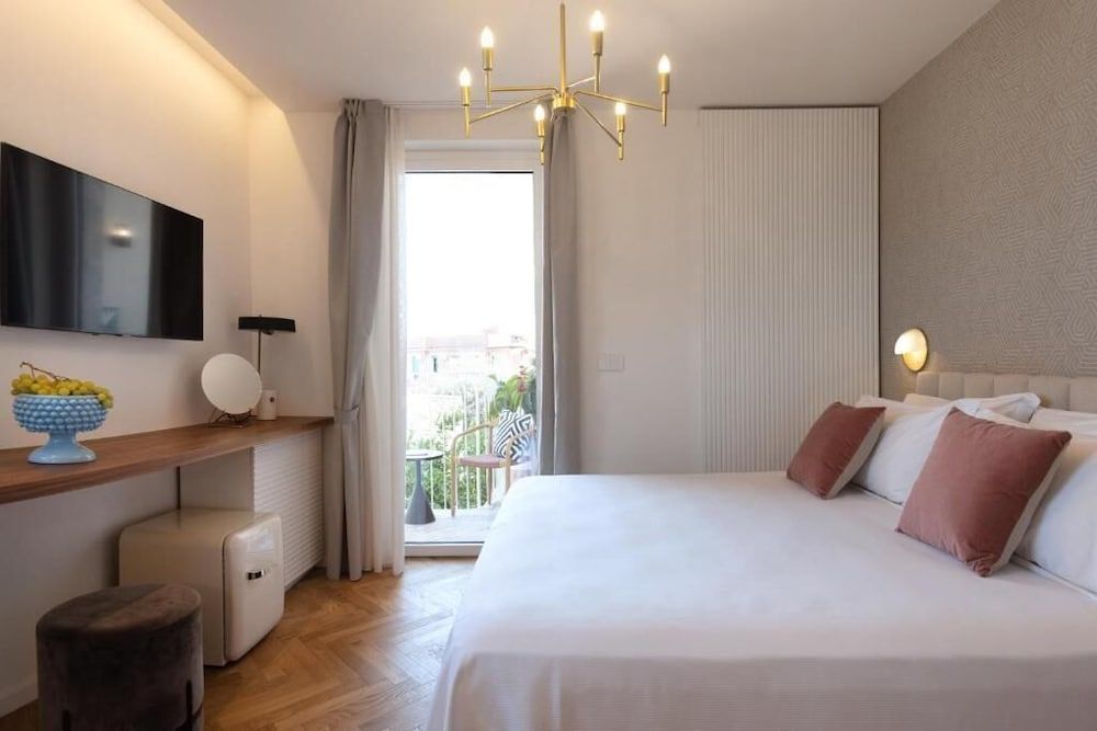 Casa Giafari Deluxe Apartment, 2 Bedrooms, Balcony, Sea View 2