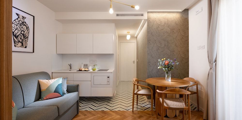 Casa Giafari Deluxe Apartment, 2 Bedrooms, Balcony, Sea View 5