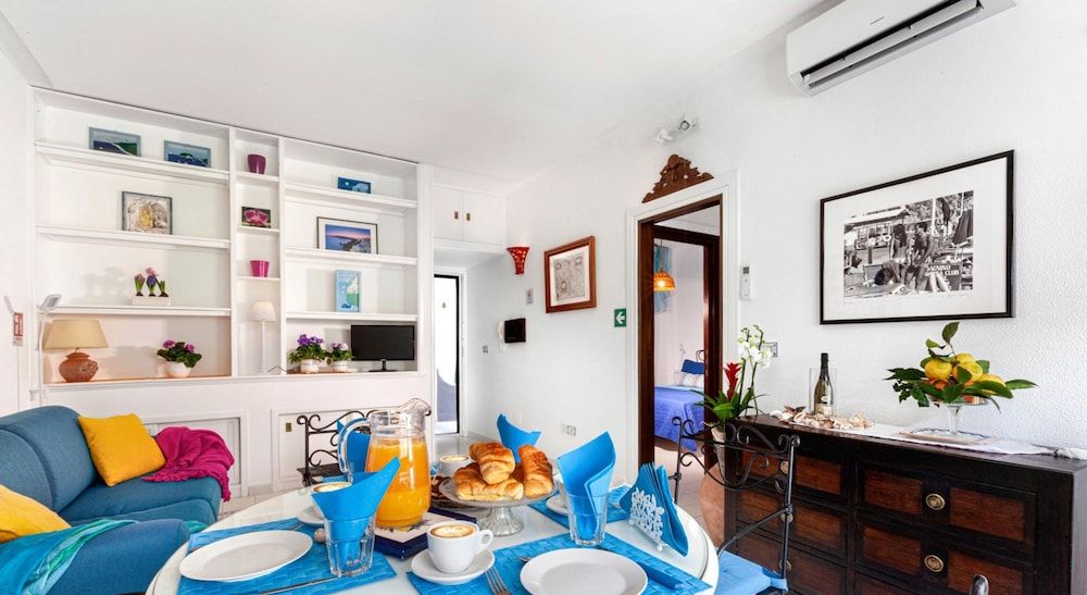 Relaxing Positano in Positano Apartment, Smoking 22