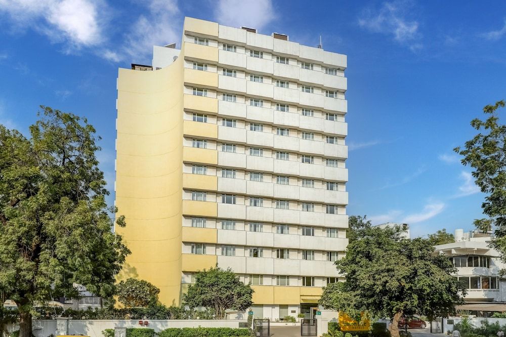 undefined Lemon Tree Hotel, Ahmedabad 8