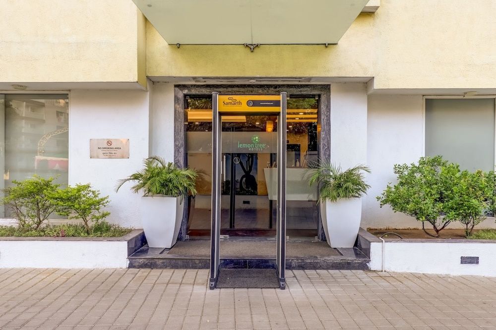 undefined Lemon Tree Hotel, Ahmedabad 5