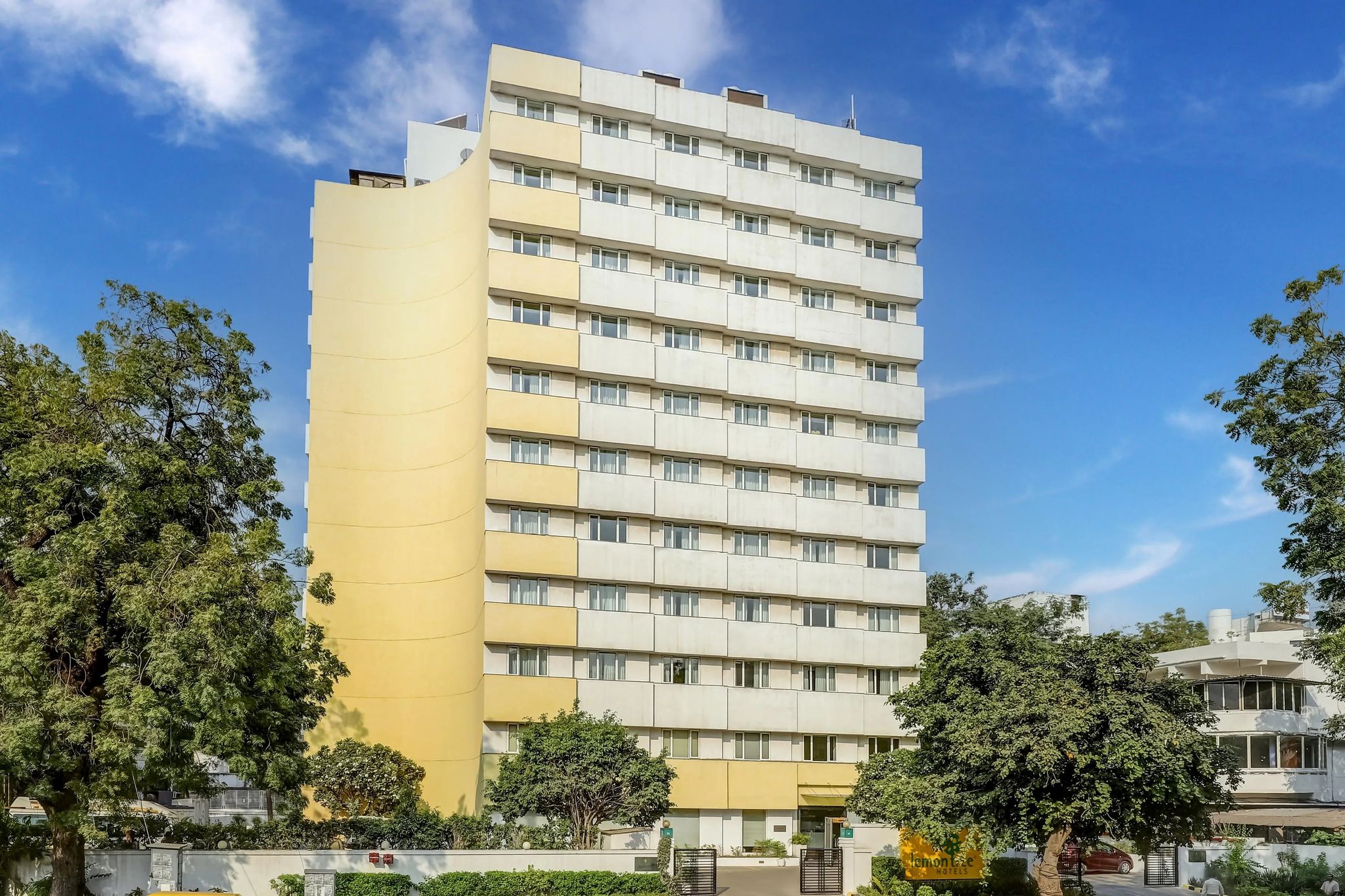 undefined Lemon Tree Hotel, Ahmedabad 9