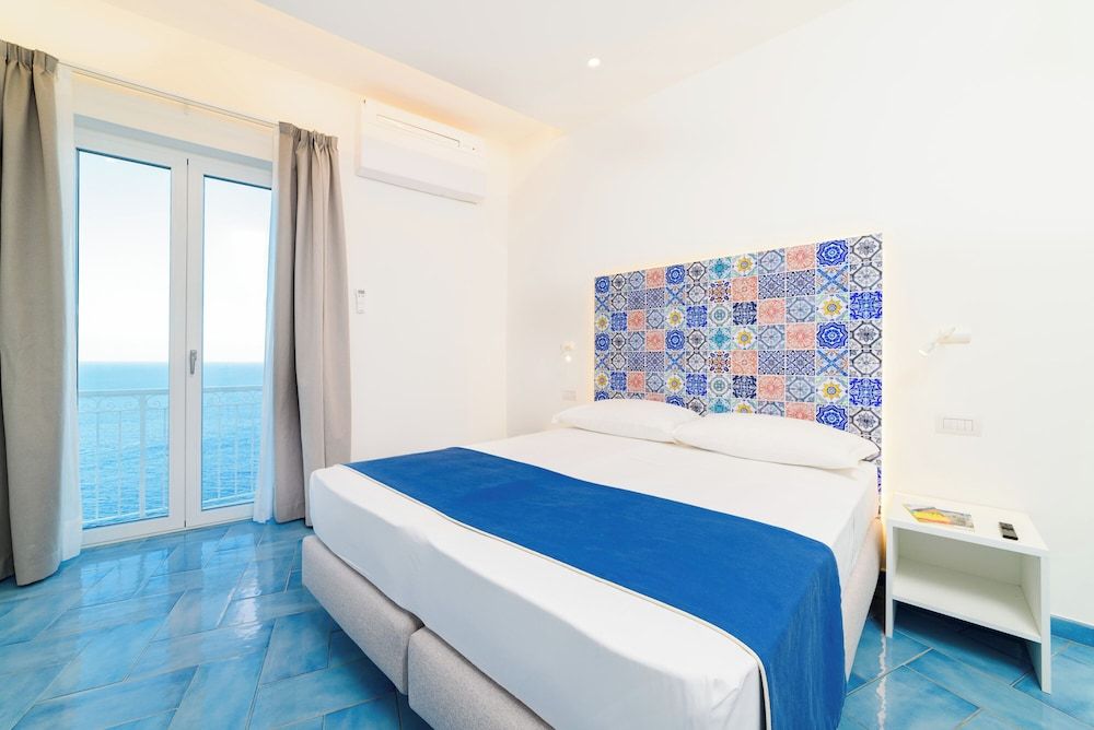 Eden sul Mare Deluxe Room 18