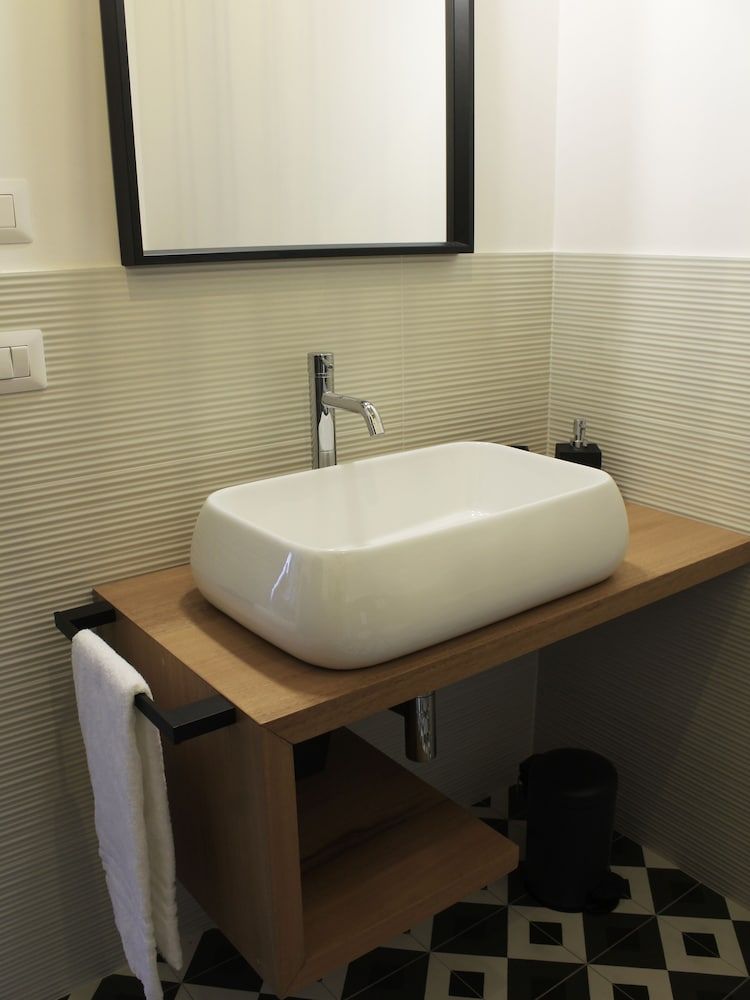 Ottantotto Viterbo Superior Quadruple Room 5