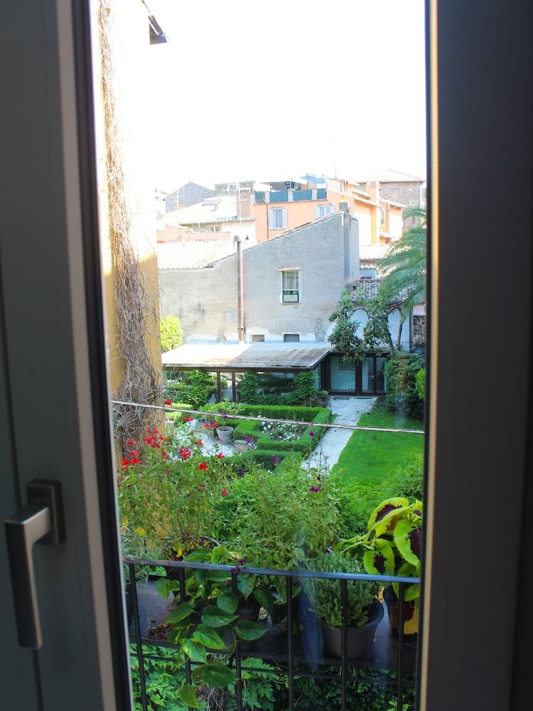 Ottantotto Viterbo Double Room 6