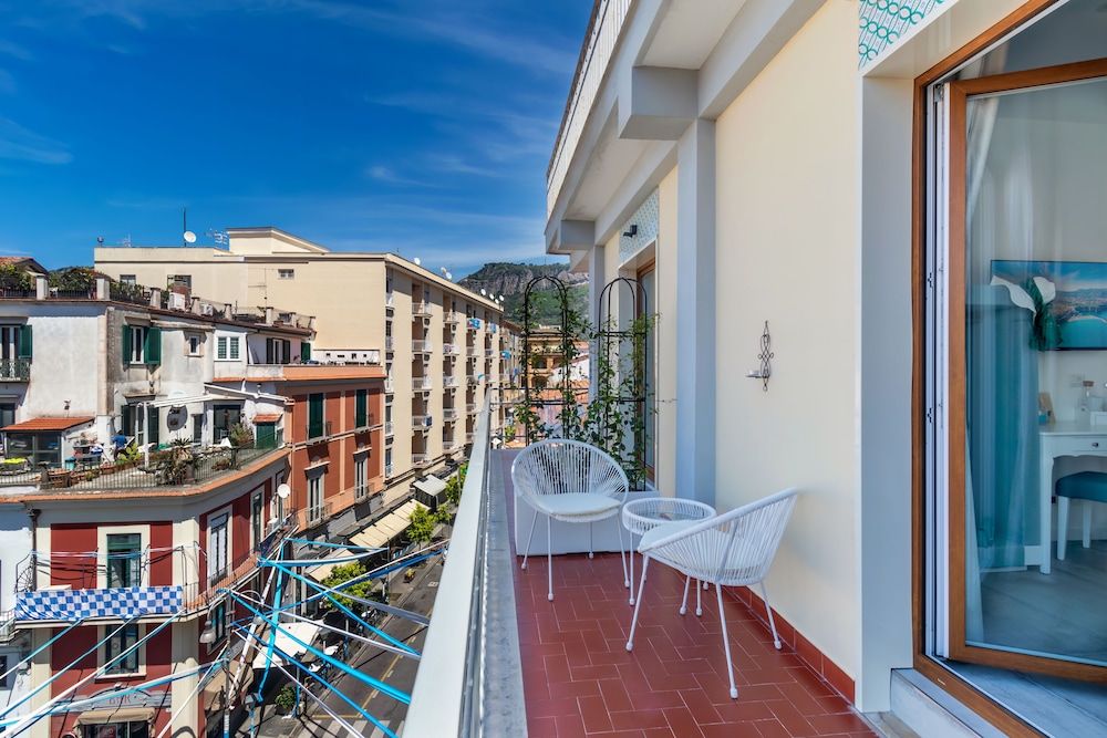 Maisone Ètoile Superior Room 6