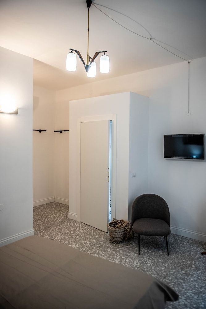 U'Panare Mario Costa, 1 queen bed 3