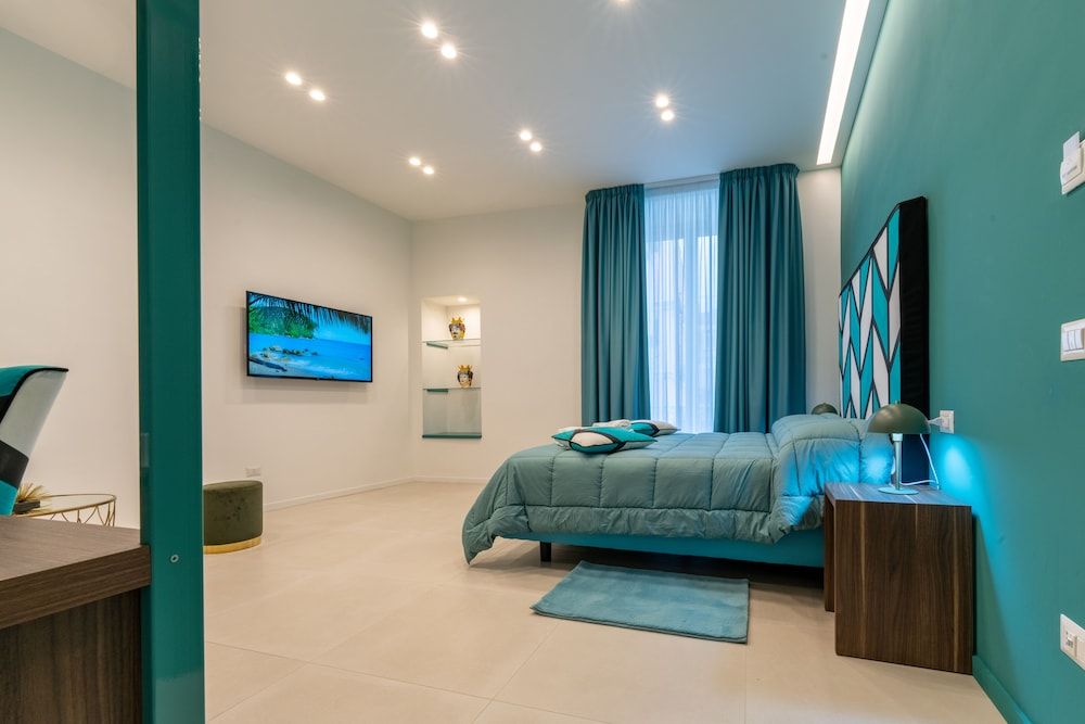 Fran City Suite