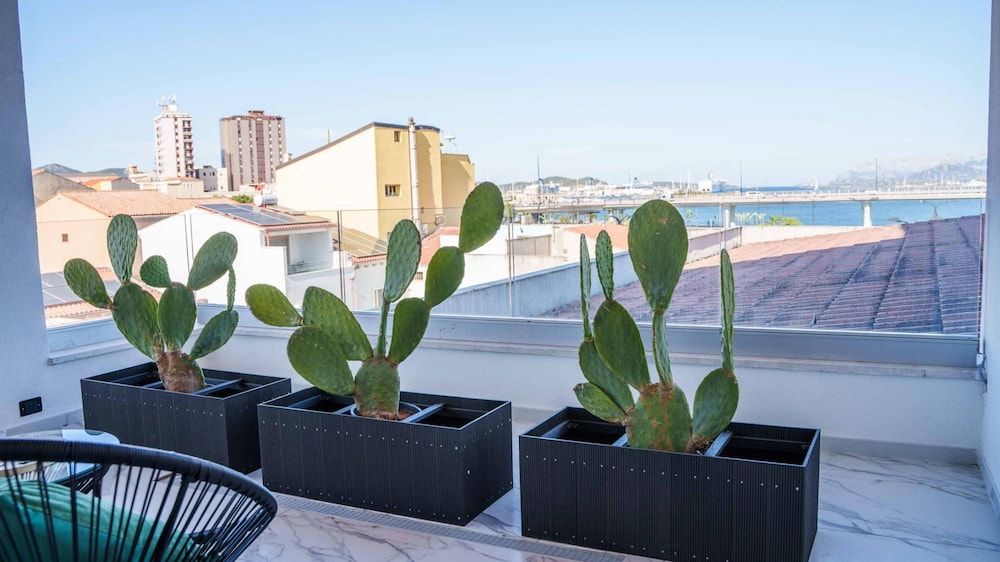 Welcomely - Light Room Vistamare - Domenico Modugno Studio 35