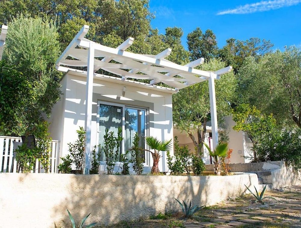 Frontemare Hotel Village & Spa Classic Quadruple Room 5