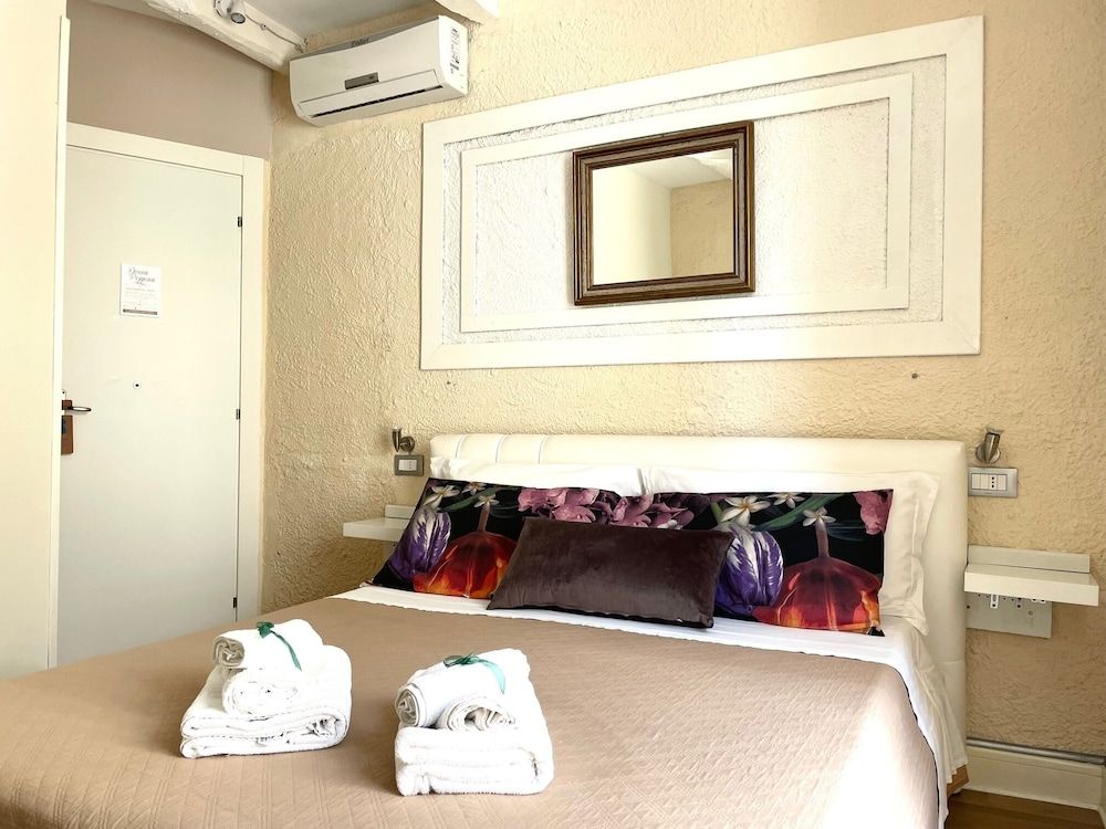 Residenza Donna Peppina Tropea Standard Room 2