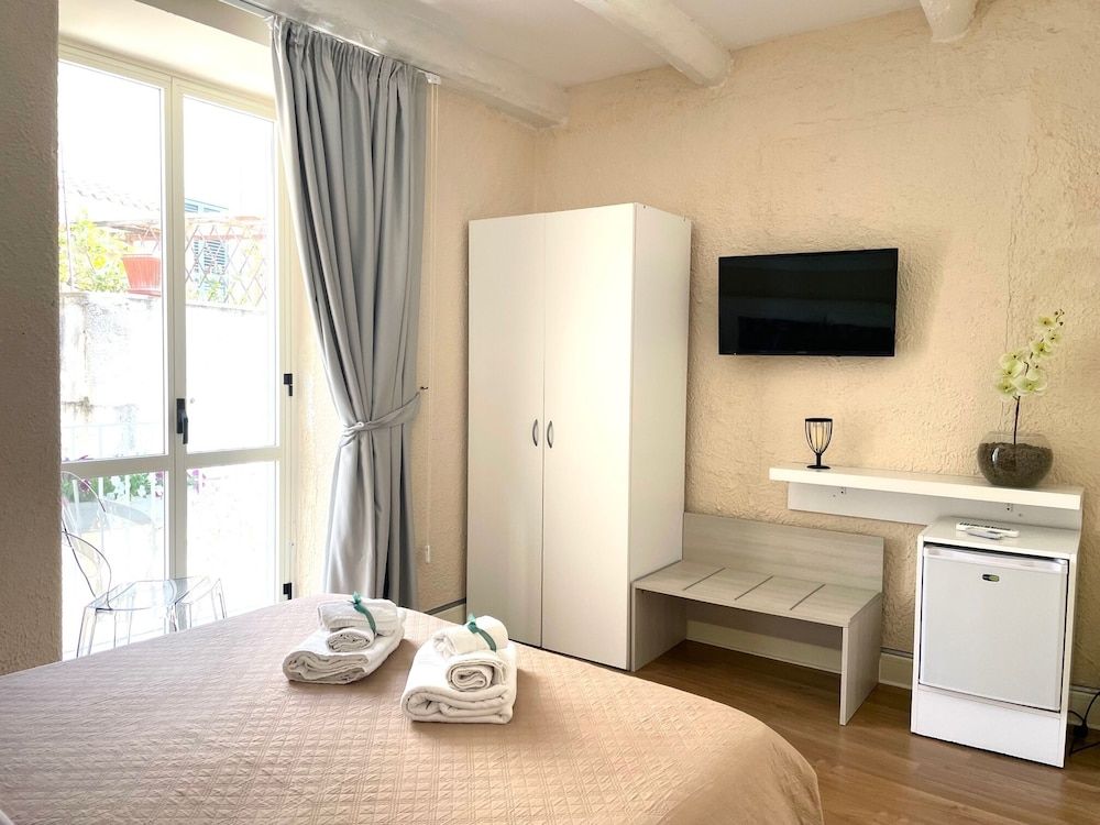 Residenza Donna Peppina Tropea Standard Room 5