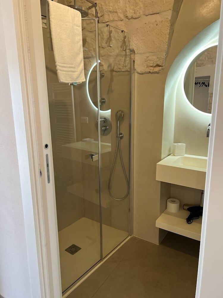 Luxury Room Cassese Camera Venere 6