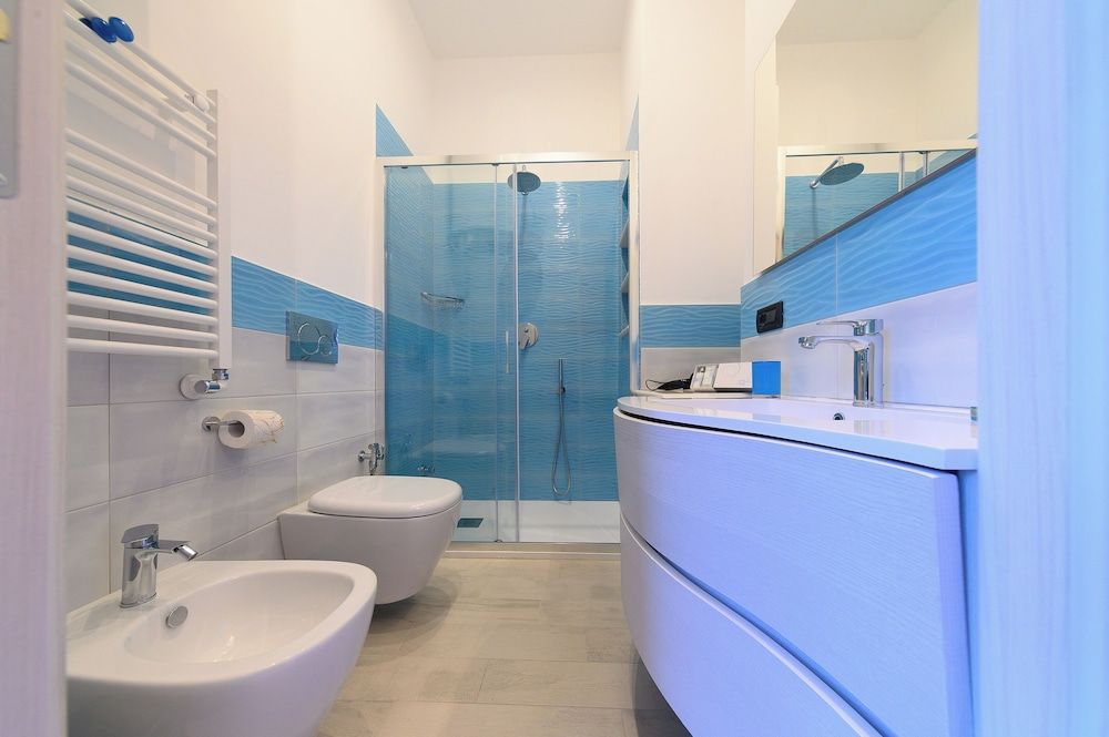 B&B La Rosa Deluxe Room, Hot Tub, Garden View 10