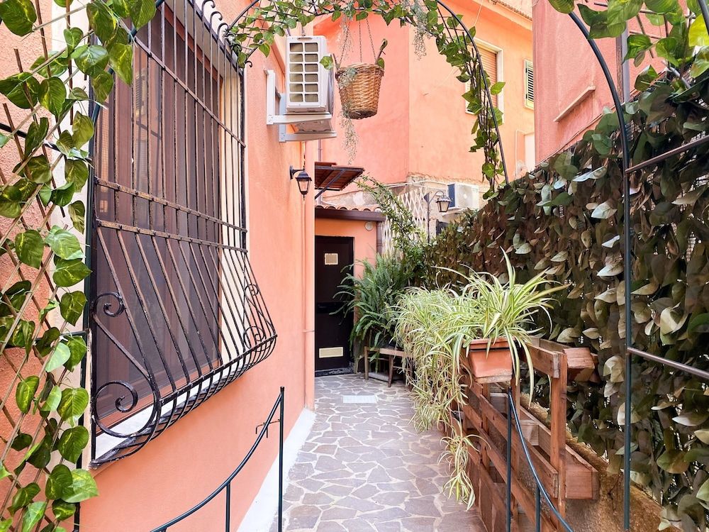 Apartment, Accessible, Smoking