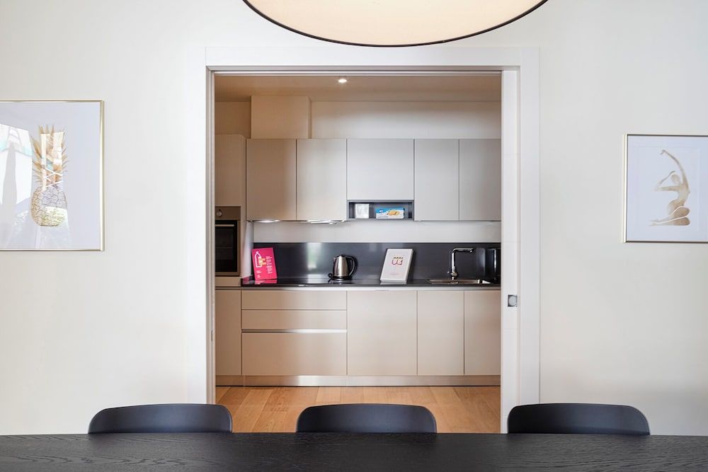 Business Apartment