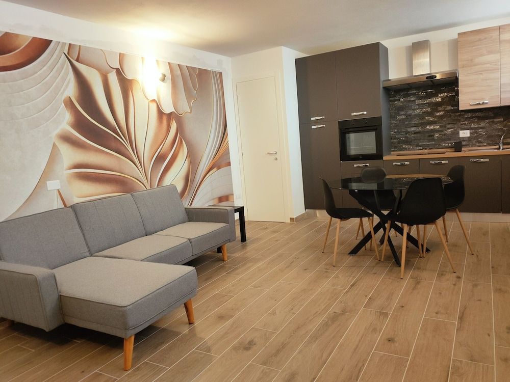 Basic Apartment