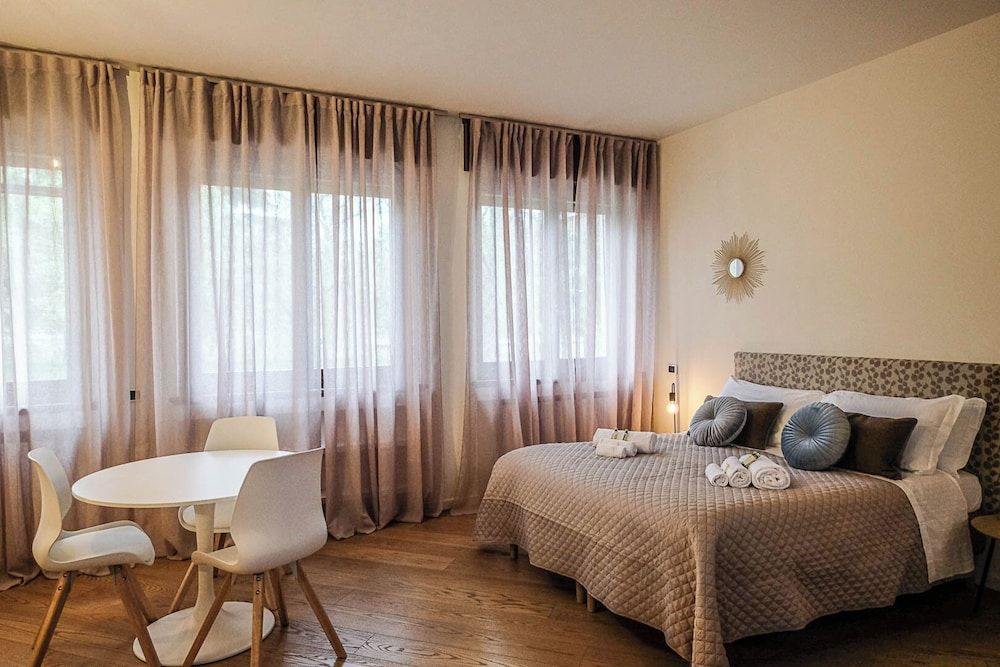 Premium Studio Suite, Private Bathroom